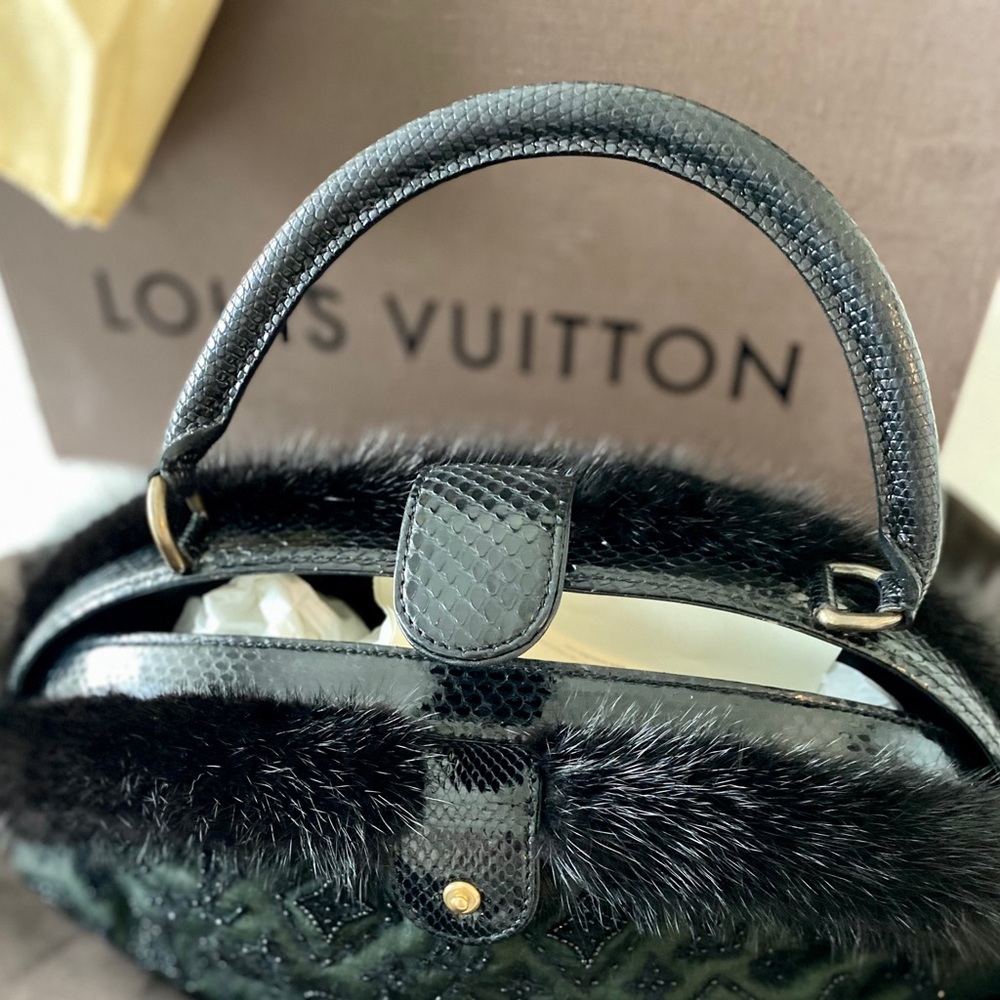 Louis Vuitton Mousseline Demi Lune - Picture 8 of 14